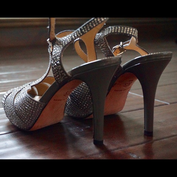 Antonio Melani heels. - Picture 3 of 3